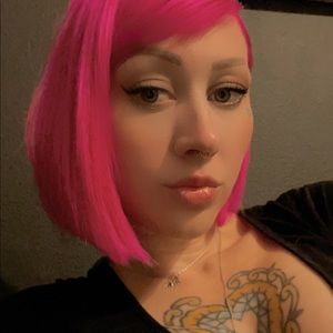 Meet your Posher, Andrea